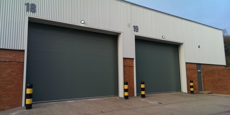 How to Choose Industrial Doors That Address Your Needs